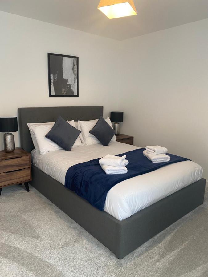 Icona - Brand New City Centre Apartment Йорк Экстерьер фото